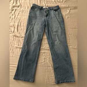 Hollister Curvy High-Rise Straight Jeans - Blue